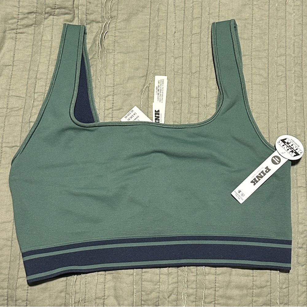 PINK Seamless Reversible Sports Bra